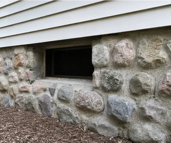 Fieldstone foundation veneer on a Burnsville home
